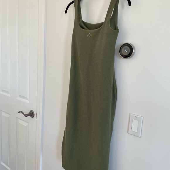 Beyond Yoga Sage Green Midi Dress - Picture 4 of 6